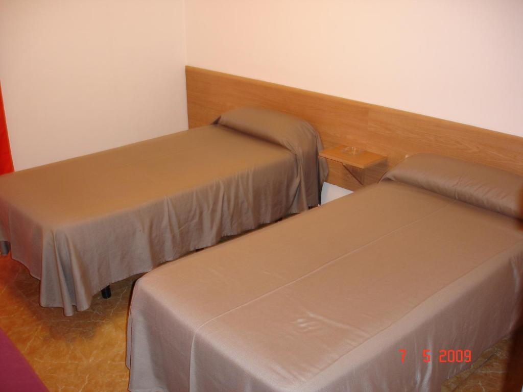 Hostal Can Blanco Sarriá de Ter Dış mekan fotoğraf