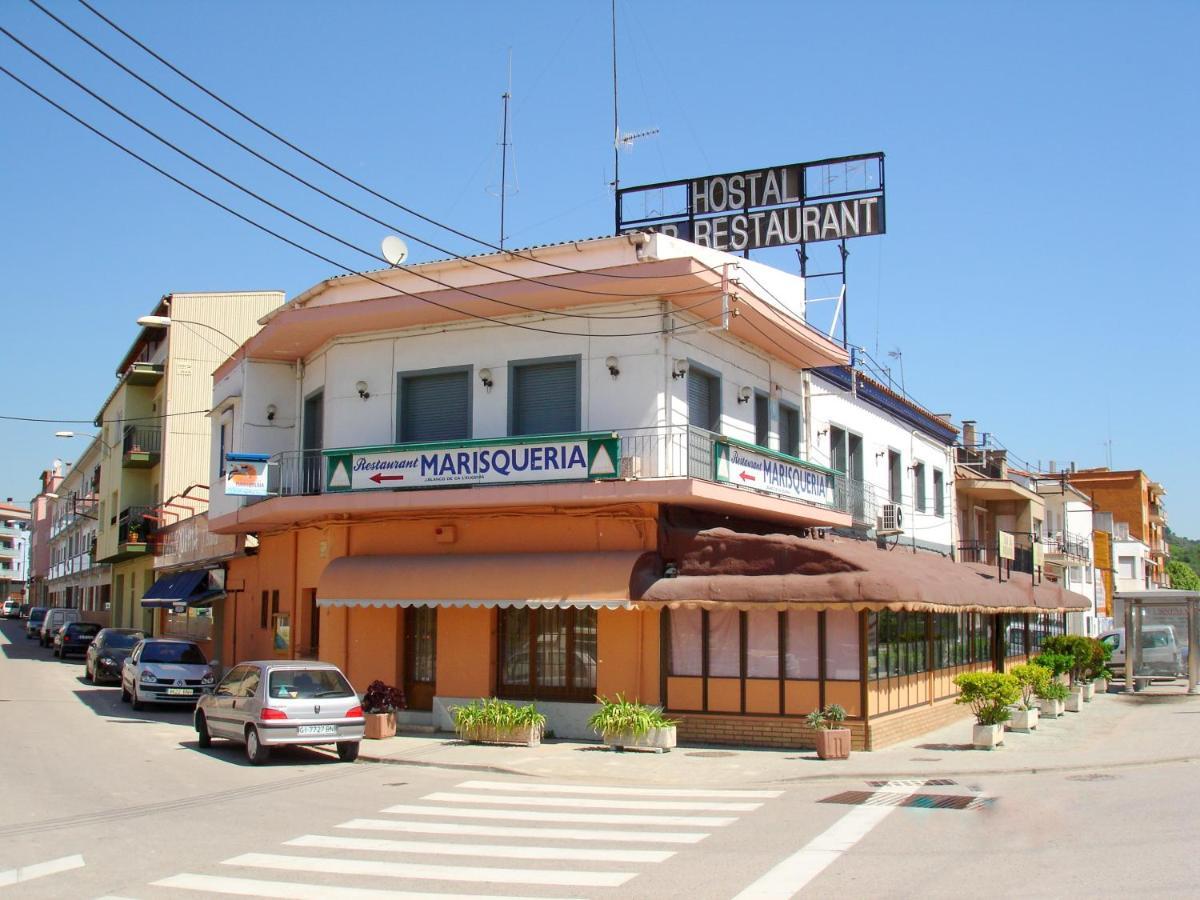Hostal Can Blanco Sarriá de Ter Dış mekan fotoğraf
